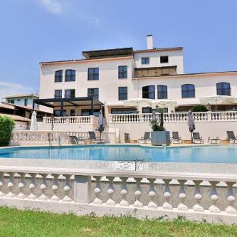 Logis Hotel Perla Riviera & Restaurant