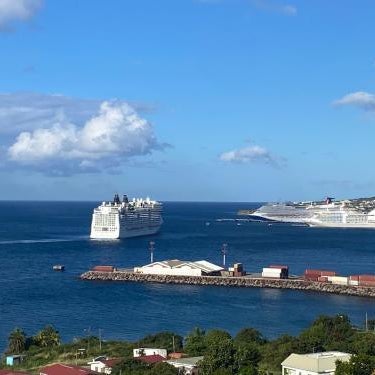 La Vue de Basseterre Apartments - Luxury in Bird Rock Thumbnail