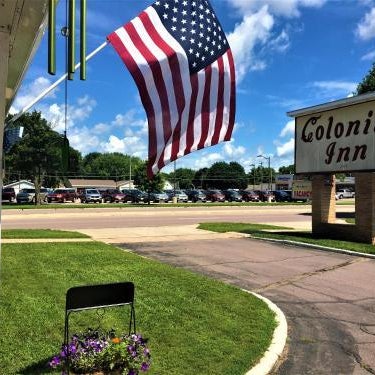 Colonial Inn Extended Stay by OYO New Ulm Thumbnail