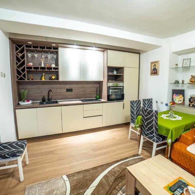 Apartman GIF