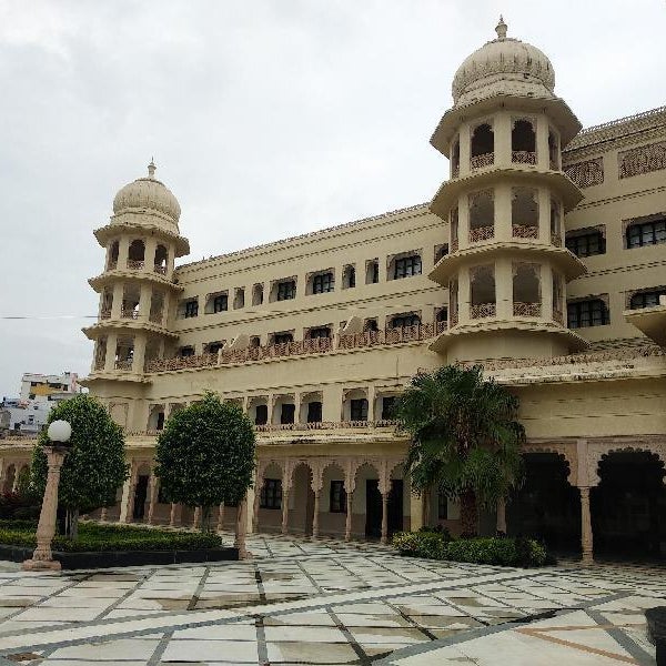 Shree Vallabh Vilas Lords Plaza Nathdwara - Pure Veg 
