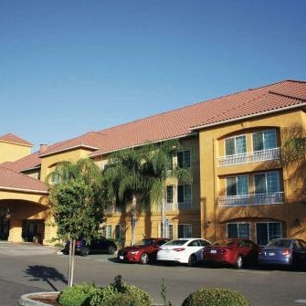 La Quinta Inn & Suites by Wyndham Fowler Thumbnail