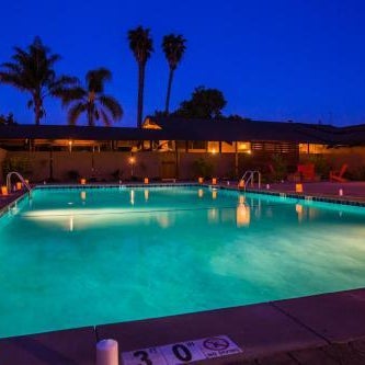 Carlton Oaks Lodge, an Ascend Collection Hotel Thumbnail