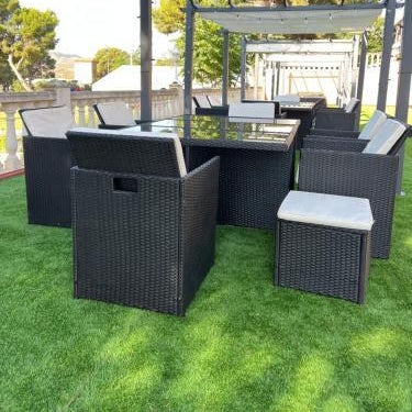 Hotel El Cisne - parking exterior gratuito
