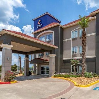 Comfort Inn & Suites Thumbnail