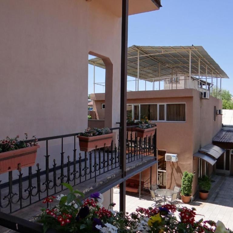 Areg Boutique hotel Thumbnail