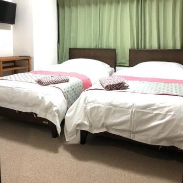 GreenHotel Thumbnail