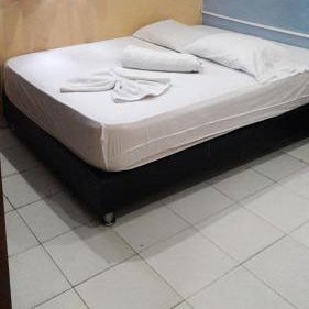 Hotel Granada Thumbnail
