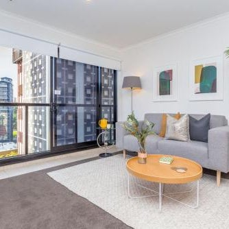 Gorgeous Apartment! Nice Views, Pool and Gym. Thumbnail