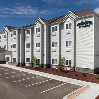 Microtel Inn & Suites by Wyndham Loveland Thumbnail
