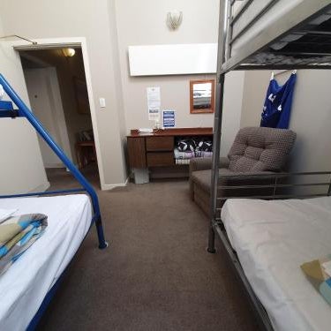 Stay In Tekapo - Private Room with Shared Facilities