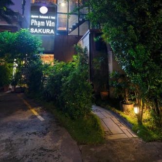 Phạm Vân Sakura Hotel
