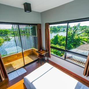 Na Siri Lake View Thumbnail