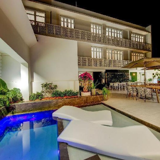 Tropica Beach Hotel Thumbnail