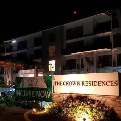 Crown Harbour Springs Managed By Enderun Hotels