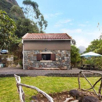 The Perfect Cottage Thumbnail