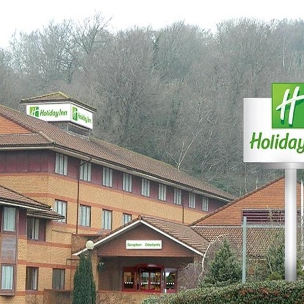 Holiday Inn Cardiff - North M4 By IHG