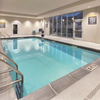 La Quinta Inn & Suites by Wyndham Terre Haute Thumbnail
