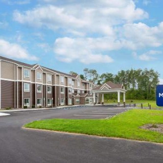 Microtel Inn & Suites by Wyndham Amsterdam Thumbnail