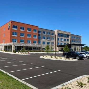 Holiday Inn Express And Suites Madison West - Middleton By IHG Thumbnail
