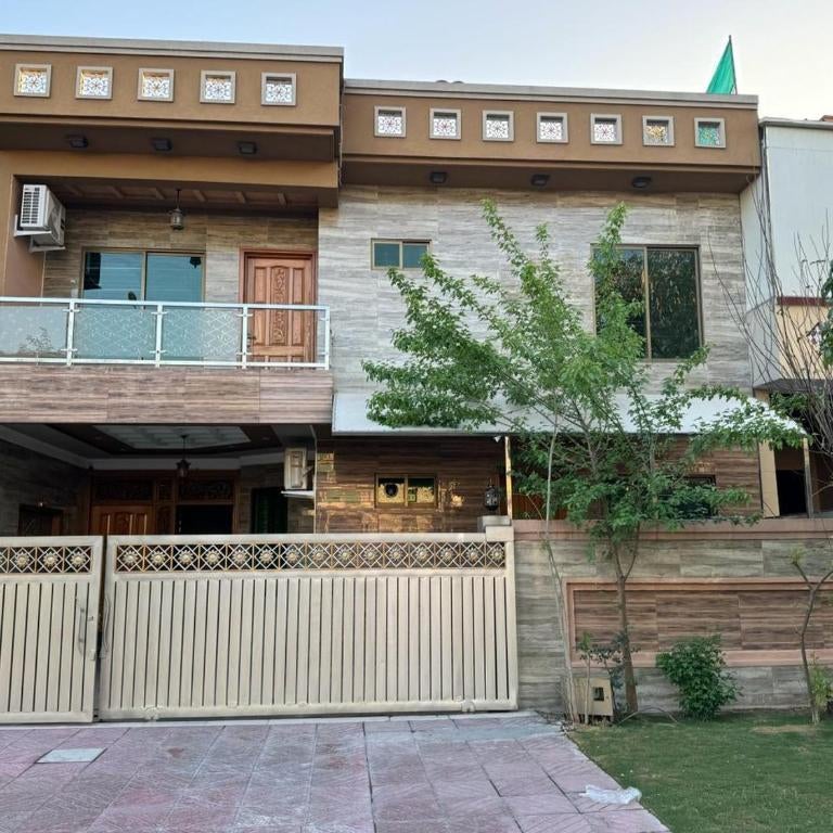 Sky Lodge Executive Thumbnail