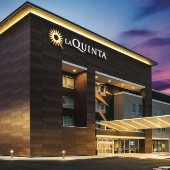 La Quinta Inn & Suites by Wyndham McDonough Thumbnail