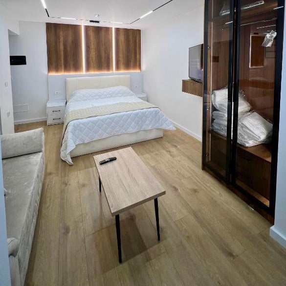Aria's Apartments Thumbnail