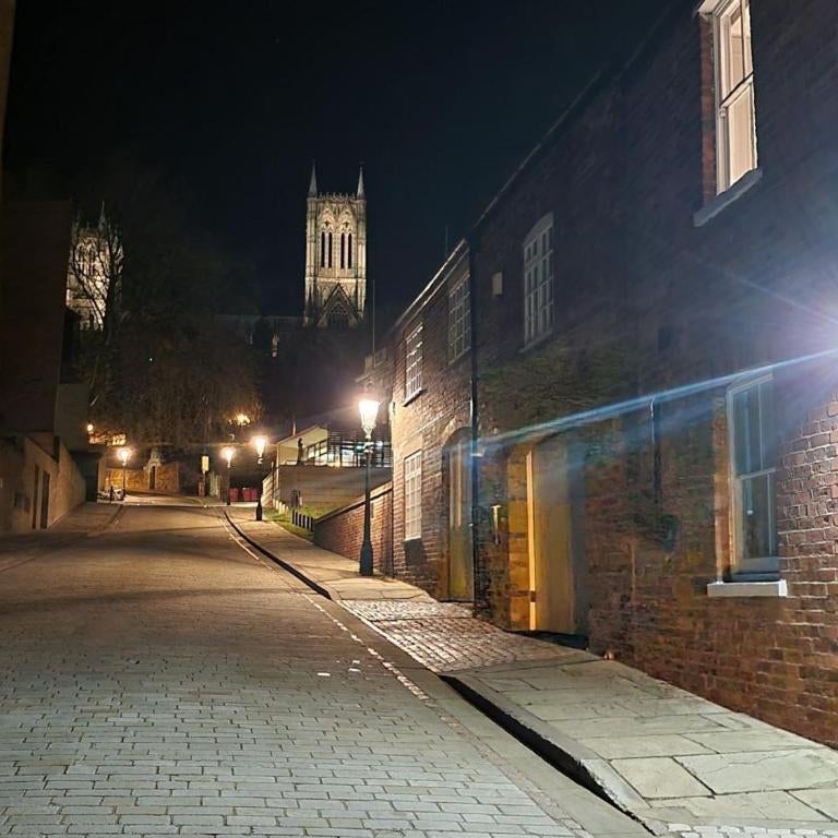 2nd DANESGATE Thumbnail