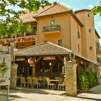 Hotel La Riva Thumbnail