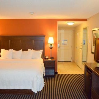 Hampton Inn By Hilton Bath (Brunswick), Me Thumbnail