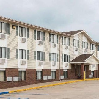 Amerihost Inn & Suites Thumbnail