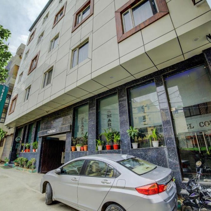 Hotel Smart Plaza-Near Delhi Airport Thumbnail