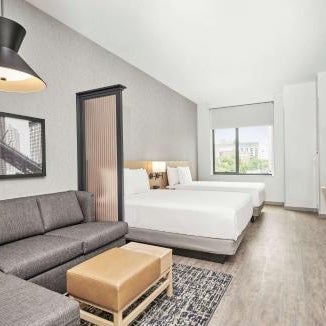Hyatt Place Chicago Medical/University District Thumbnail