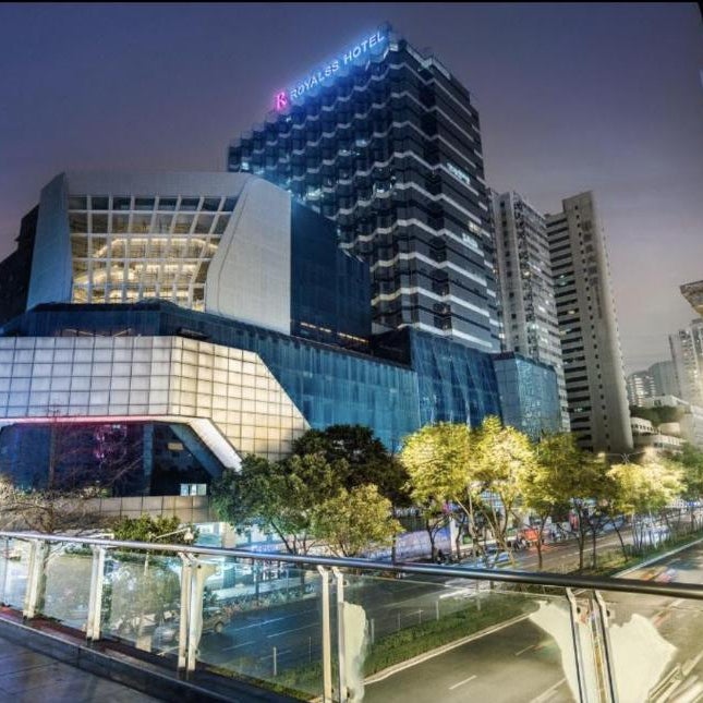 R ROYALSS HOTEL Chengdu Chunxi Road Taikoo Li Thumbnail