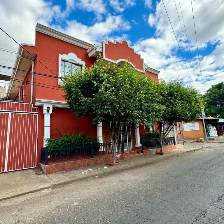Villalobos Hotel Managua Thumbnail