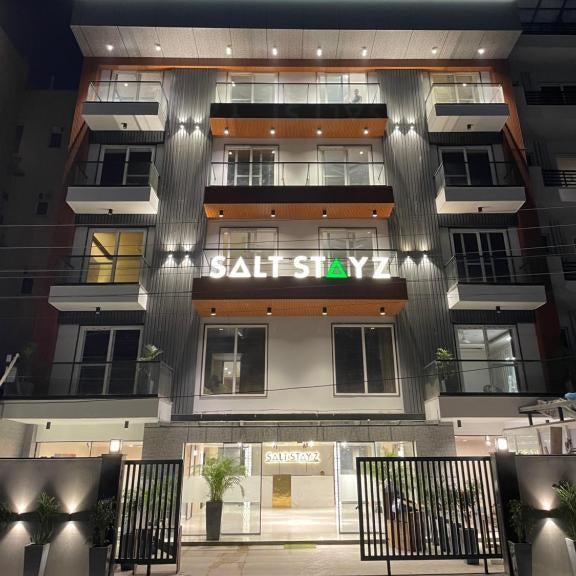 Saltstayz Premier - Golf Course Road & Sector 57 Thumbnail