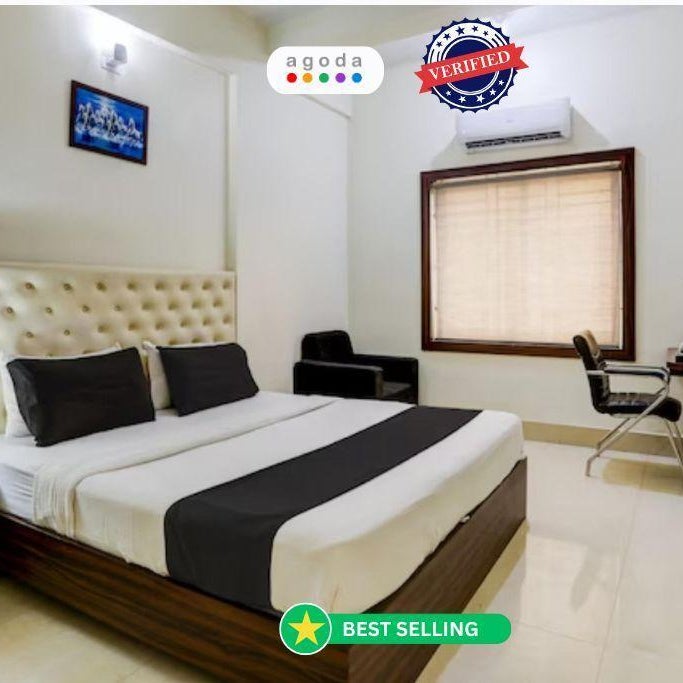 Goroomgo Hotel Triple Tree - Near Railway Station & Airport