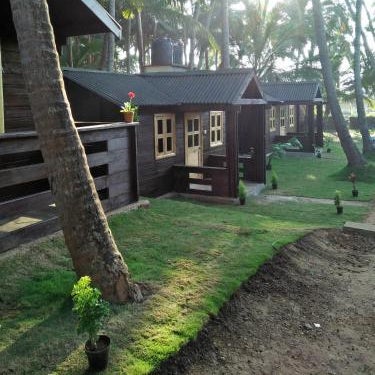 The Cool Huts