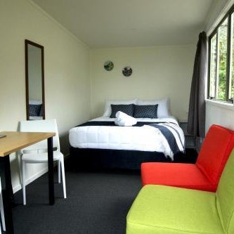 Takapuna Beach Holiday Park Thumbnail