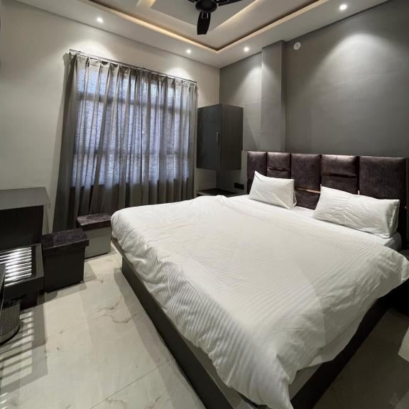 Hotel Shiva Palace