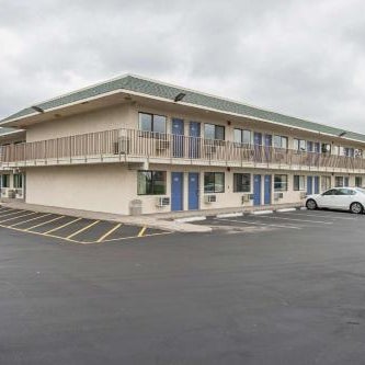 Motel 6-Kansas City, MO - Airport Thumbnail
