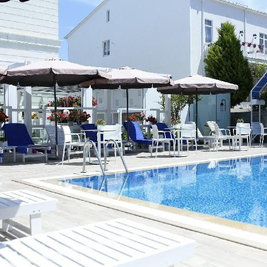 Ascot Hotel Buyukada
