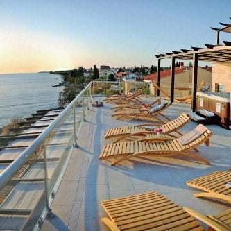 Hotel Delfin Thumbnail