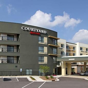 Courtyard by Marriott Raleigh North/Triangle Town Center Thumbnail