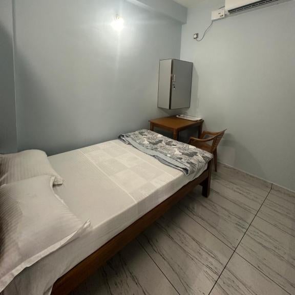 Thaliath Inn Varapuzha