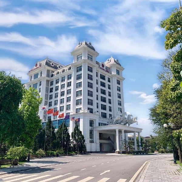 Westlake Hotel & Resort Vinh Phuc