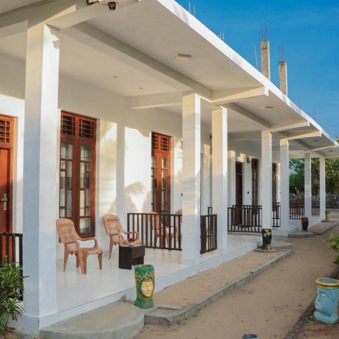 Canggu Surf Hotel - Arugam Bay