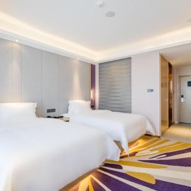 Lavande Hotel Luzhou Wanda Plaza Southwest Commercial City