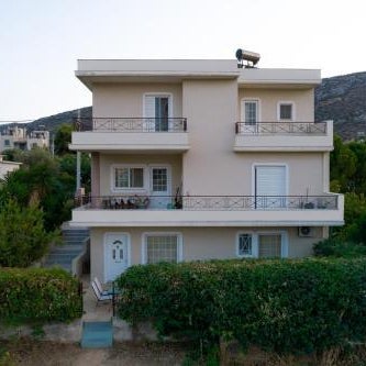 SK-George Apartments by the Sea and Airport Thumbnail