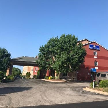 Americas Best Value Inn and Suites Saint Charles Thumbnail